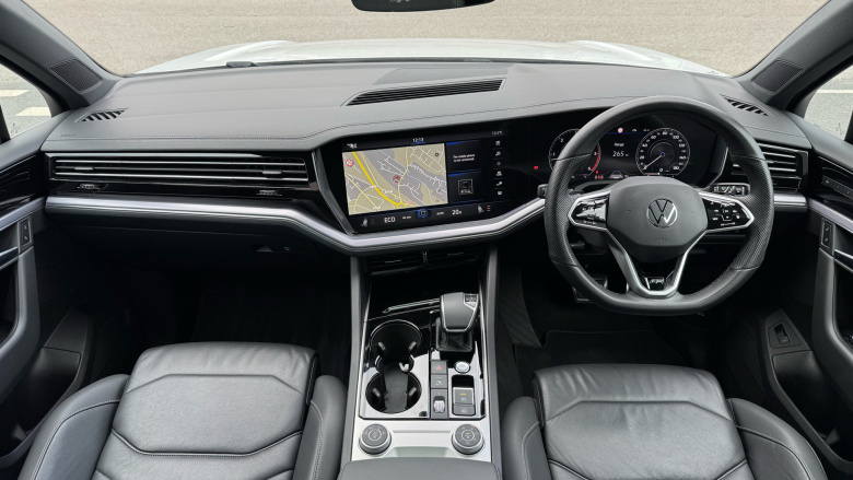 Volkswagen Touareg 3.0 V6 TDI 4Motion Black Edition 5dr Tip Auto Diesel Estate